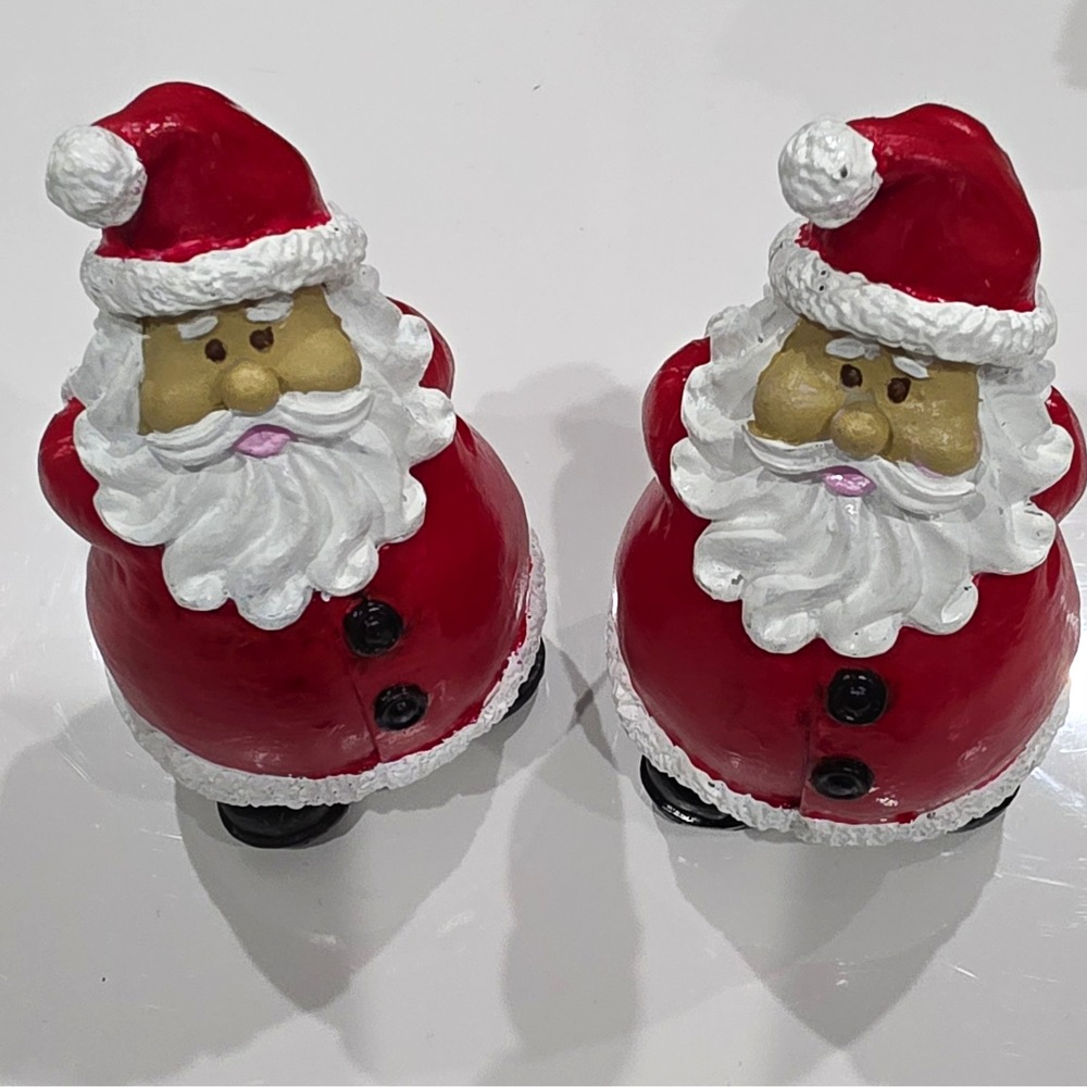 Santa Claus Christmas Resin 2pc Small Red/White Very Cute